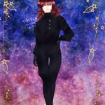 Twitterで昨日見た、幽白のポップアップショップの描き下ろし絵に萌えたので勢いで描きあげた蔵馬になります。
人物部分の塗が終わった時点で気付いたのですが、蔵馬髪束ねてるのですね…気付かずにそのまま髪をおろした姿にしてしまいました。 パンクゴシックファンション蔵馬